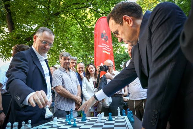 RUSSIA, MOSCOW - JUNE 30, 2026: Vladimir Medinsky, Aide to the President of Russia, and Tanju Bilgic (L-R front), Ambassador of Turkey, play a match during the Moscow Chess Tournament of Generations as part of Summer in Moscow on Gogolevsky Boulevard. Alyona Bzhakhova TASS  94533721