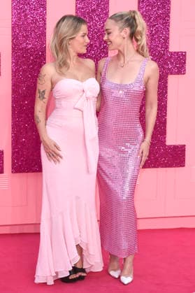 Lottie Moss und Roxy Horner bei der Premiere der Amazon Prime Video Serie Elle im Odeon Luxe Leicester Square. London, 30.06.2026 *** Lottie Moss and Roxy Horner at the premiere of the Amazon Prime Video series *Elle* at the Odeon Luxe Leicester Square in London, June 30, 2026 Foto:xS.xVasx xFuturexImagex elle_6717