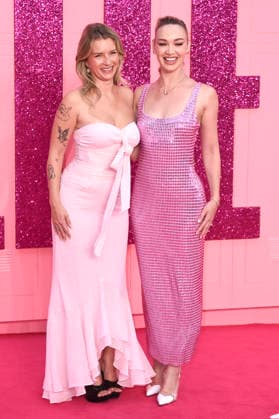 Lottie Moss und Roxy Horner bei der Premiere der Amazon Prime Video Serie Elle im Odeon Luxe Leicester Square. London, 30.06.2026 *** Lottie Moss and Roxy Horner at the premiere of the Amazon Prime Video series *Elle* at the Odeon Luxe Leicester Square in London, June 30, 2026 Foto:xS.xVasx xFuturexImagex elle_6719