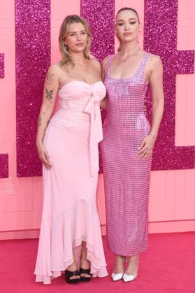 Lottie Moss und Roxy Horner bei der Premiere der Amazon Prime Video Serie Elle im Odeon Luxe Leicester Square. London, 30.06.2026 *** Lottie Moss and Roxy Horner at the premiere of the Amazon Prime Video series *Elle* at the Odeon Luxe Leicester Square in London, June 30, 2026 Foto:xS.xVasx xFuturexImagex elle_6721