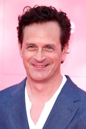 Tom Everett Scott bei der Premiere der Amazon Prime Video Serie Elle im Odeon Luxe Leicester Square. London, 30.06.2026 *** Tom Everett Scott at the premiere of the Amazon Prime Video series *Elle* at the Odeon Luxe Leicester Square in London, June 30, 2026 Foto:xS.xVasx xFuturexImagex elle_6778