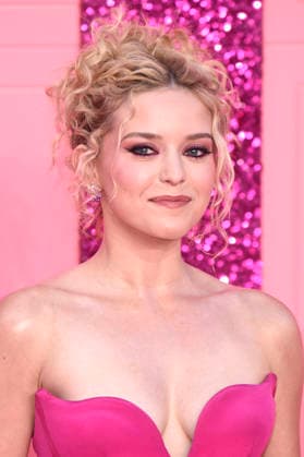 Lexi Minetree bei der Premiere der Amazon Prime Video Serie Elle im Odeon Luxe Leicester Square. London, 30.06.2026 *** Lexi Minetree at the premiere of the Amazon Prime Video series *Elle* at the Odeon Luxe Leicester Square in London, June 30, 2026 Foto:xS.xVasx xFuturexImagex elle_6807