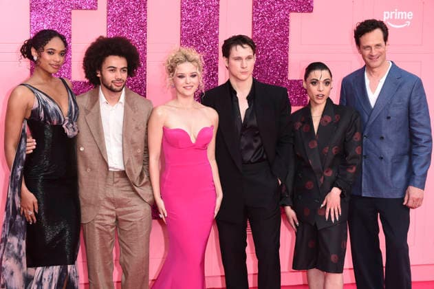 Chandler Kinney, Zac Looker, Lexi Minetree, Jacob Moskovitz, Gabrielle Policano und Tom Everet Scott bei der Premiere der Amazon Prime Video Serie Elle im Odeon Luxe Leicester Square. London, 30.06.2026 *** Chandler Kinney, Zac Looker, Lexi Minetree, Jacob Moskovitz, Gabrielle Policano, and Tom Everet Scott at the premiere of the Amazon Prime Video series *Elle* at the Odeon Luxe Leicester Square in London, June 30, 2026 Foto:xS.xVasx xFuturexImagex elle_6823