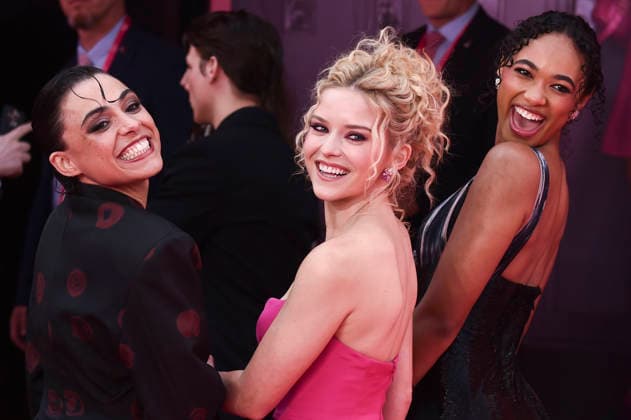 Gabrielle Policano, Lexi Minetree und Chandler Kinney bei der Premiere der Amazon Prime Video Serie Elle im Odeon Luxe Leicester Square. London, 30.06.2026 *** Gabrielle Policano, Lexi Minetree, and Chandler Kinney at the premiere of the Amazon Prime Video series *Elle* at the Odeon Luxe Leicester Square in London, June 30, 2026 Foto:xS.xVasx xFuturexImagex elle_6843