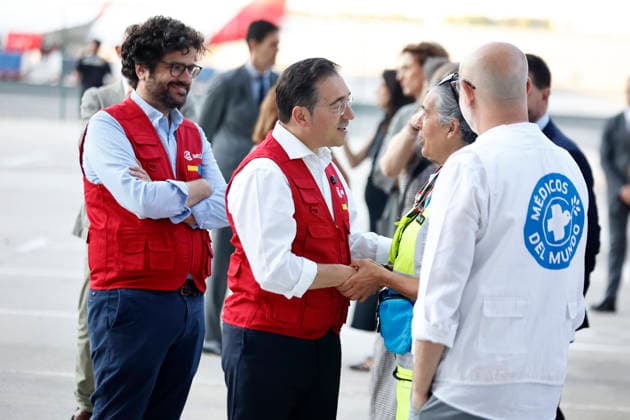The Queen bids farewell to the AECID emergency medical team heading to Venezuela to assist those affected by the earthquakes. The Minister of Foreign Affairs, José Manuel Albares, bids farewell to the AECID emergency medical team heading to Venezuela to assist earthquake victims, on July 1, 2026, in Madrid, Spain QUEEN LETIZIA EARTHQUAKES VENEZUELA MEDICAL TEAM JULY 1, 2026 Antonio Gutié Madrid Madrid, Spain  Copyright: xAntonioxGutiÃ rrezx 7634892