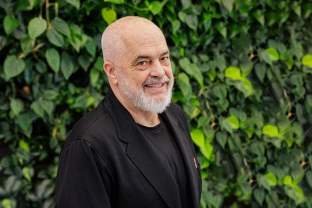 01.07.2026. Düsseldorf. NRW-Ministerpräsident Hendrik Wüst empfängt den Ministerpräsidenten der Republik Albanien Edi Rama in der Staatskanzlei des Landes Nordrhein-Westfalen. Düsseldorf Staatskanzlei Nordrhein-Westfalen Deutschland *** July 1, 2026, Düsseldorf, North Rhine-Westphalia: Minister President Hendrik Wüst welcomes Edi Rama, Minister President of the Republic of Albania, at the State Chancellery of North Rhine-Westphalia in Düsseldorf, State Chancellery of North Rhine-Westphalia, Germany
