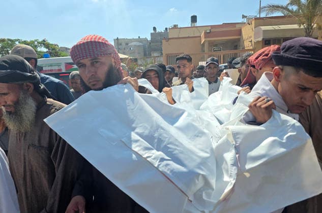 Mourners bid farewell to two Palestinians at Nasser Medical Complex Mourners bid farewell to the bodies of two Palestinians at Nasser Medical Complex in Khan Younis, southern Gaza Strip, on July 1, 2026, after they were killed in an Israeli airstrike that targeted a group of people near the Asdaa junction in the al-Mawasi area of Khan Younis the previous evening. Photo by Tariq Mohammad APA Images Khan Yunis Gaza Strip Palestinian Territory 010726_Khan_Yunis_TM_01(25) Copyright: xapaimagesxTariqxMohammad xapaimagesx