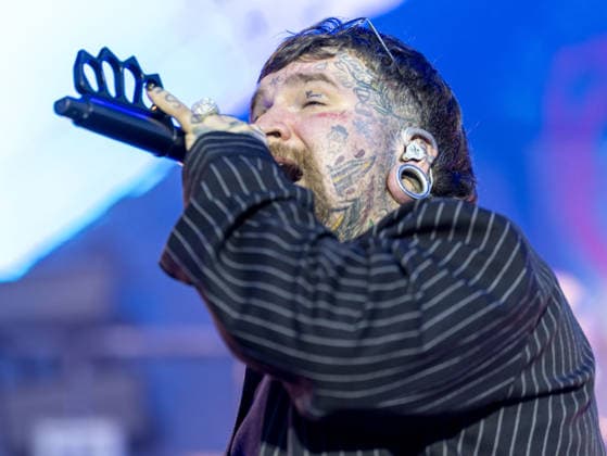 Teddy Swims performs at Blenheim Palace Festival at Blenheim Palace Featuring: Teddy Swims Where: Woodstock, Oxfordshire, United Kingdom When: 30 Jun 2026 Credit: CelebrityPhotosUK Cover Images EDITORIAL USE ONLY. NOT FOR USE BY NEWSPAPERS BASED IN THE UK. Copyright: xx coverimg55821152
