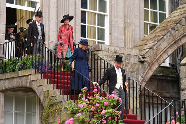 . 30 06 2026. Edinburgh, United Kingdom. King Charles III and Queen Camilla at a Garden Party in the gardens of the Palace of Holyroodhouse in Edinburgh, Scotland, United Kingdom.  xPoolx xi-Imagesx IIM-26875-0015