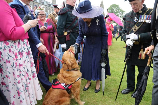 . 30 06 2026. Edinburgh, United Kingdom. King Charles III and Queen Camilla at a Garden Party in the gardens of the Palace of Holyroodhouse in Edinburgh, Scotland, United Kingdom.  xPoolx xi-Imagesx IIM-26875-0006