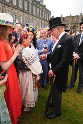 . 30 06 2026. Edinburgh, United Kingdom. King Charles III and Queen Camilla at a Garden Party in the gardens of the Palace of Holyroodhouse in Edinburgh, Scotland, United Kingdom.  xPoolx xi-Imagesx IIM-26875-0010