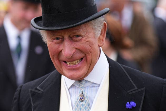 . 30 06 2026. Edinburgh, United Kingdom. King Charles III and Queen Camilla at a Garden Party in the gardens of the Palace of Holyroodhouse in Edinburgh, Scotland, United Kingdom.  xPoolx xi-Imagesx IIM-26875-0011
