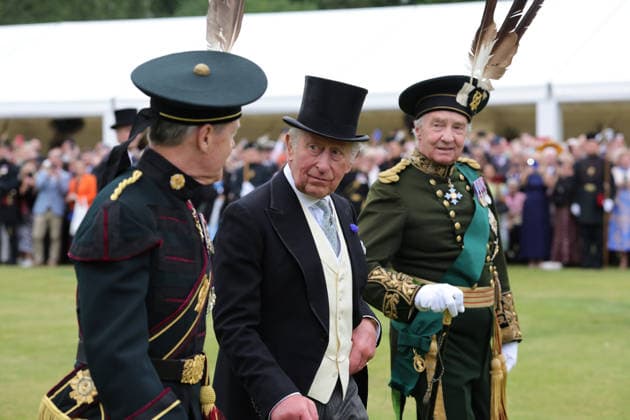 . 30 06 2026. Edinburgh, United Kingdom. King Charles III and Queen Camilla at a Garden Party in the gardens of the Palace of Holyroodhouse in Edinburgh, Scotland, United Kingdom.  xPoolx xi-Imagesx IIM-26875-0030