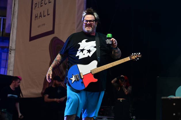 Bowling For Soup performing in Halifax Bowling For Soup performing at The Piece Hall in Halifax Featuring: Jaret Reddick Where: Halifax, United Kingdom When: 30 Jun 2026 Credit: Graham Finney WENN Halifax United Kingdom Copyright: xWENNx wenn41483966 x wenn41483966