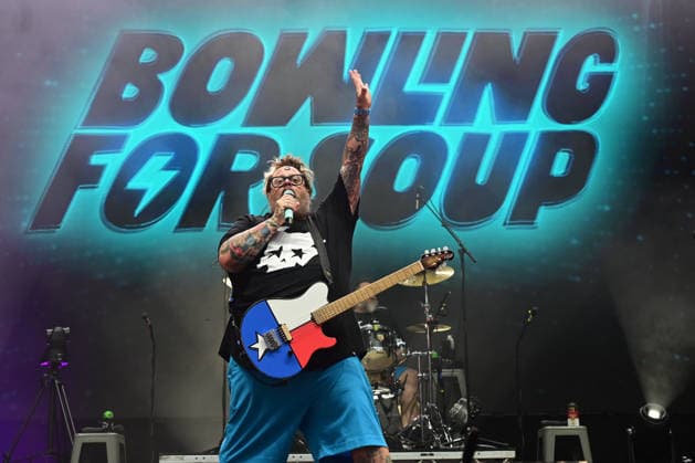 Bowling For Soup performing in Halifax Bowling For Soup performing at The Piece Hall in Halifax Featuring: Jaret Reddick Where: Halifax, United Kingdom When: 30 Jun 2026 Credit: Graham Finney WENN Halifax United Kingdom Copyright: xWENNx wenn41483970 x wenn41483970