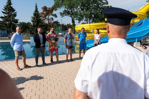 July 1, 2026, Breclav, South Moravia, Czech Republic: (L-R) A representative of the construction contractor, South Moravian Deputy Governor MAREK SOVKA, Breclav Deputy Mayor JAKUB MATUSKA, Breclav Mayor SVATOPLUK PECEK, A representative of Tereza Breclav DAVID BARTAL and Spokeperson IVANA SOLARIKOVA during the reopening ceremony of the municipal outdoor swimming pool in Breclav, Czech Republic, on July 1, 2026. The outdoor facility reopened after approximately 18 months of reconstruction as part of a CZK 530 million redevelopment project that also includes a new indoor swimming pool expected to open in early 2027. Breclav Czech Republic - ZUMAc315 20260701_zsp_c315_028 Copyright: xMichaelxCabalx