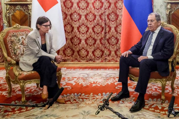 RUSSIA, MOSCOW - JULY 1, 2026: Mirjana Spoljaric (L), president of the International Committee of the Red Cross (ICRC), and Russia s Foreign Minister Sergei Lavrov meet at the Russian Foreign Ministry s Reception House. Sergei Fadeichev TASS  94538105
