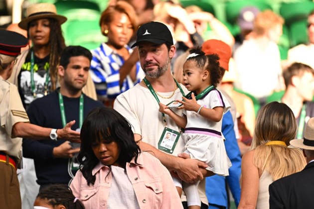 2026 Wimbledon - Serena Williams Family Alexis Ohanian, partner of Serena Williams of United States, holds daughter Adira River Ohanian during Serena Williams first round match at the 2025 Wimbledon Tennis Championships at the AELTC in London, GREAT BRITAIN, on JuNE 30, 2026. Photo by Corinne Dubreuil ABACAPRESS.COM London United Kingdom  Copyright: xDubreuilxCorinne ABACAx
