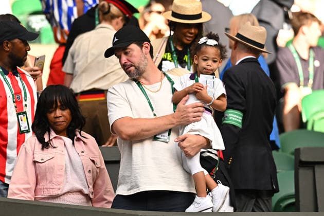 2026 Wimbledon - Serena Williams Family Alexis Ohanian, partner of Serena Williams of United States, holds daughter Adira River Ohanian during Serena Williams first round match at the 2025 Wimbledon Tennis Championships at the AELTC in London, GREAT BRITAIN, on JuNE 30, 2026. Photo by Corinne Dubreuil ABACAPRESS.COM London United Kingdom  Copyright: xDubreuilxCorinne ABACAx