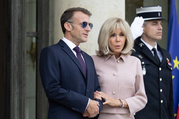 Grand Duke Guillaume and Grand Duchess Stephanie of Luxembourg received at Elysee French President Emmanuel Macron with sunglasses and his wife Brigitte Macron waiting arrival of Grand Duke Guillaume of Luxembourg and Grand Duchess Stephanie of Luxembourg before a meeting at Elysee Palace, Paris France on July 1 2026. Photo by Raphael Lafargue ABACAPRESS.COM Paris France  Copyright: xLafarguexRaphael ABACAx