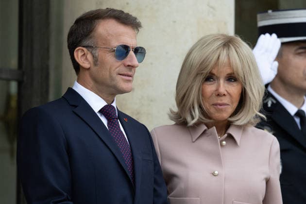 Grand Duke Guillaume and Grand Duchess Stephanie of Luxembourg received at Elysee French President Emmanuel Macron with sunglasses and his wife Brigitte Macron waiting arrival of Grand Duke Guillaume of Luxembourg and Grand Duchess Stephanie of Luxembourg before a meeting at Elysee Palace, Paris France on July 1 2026. Photo by Raphael Lafargue ABACAPRESS.COM Paris France  Copyright: xLafarguexRaphael ABACAx