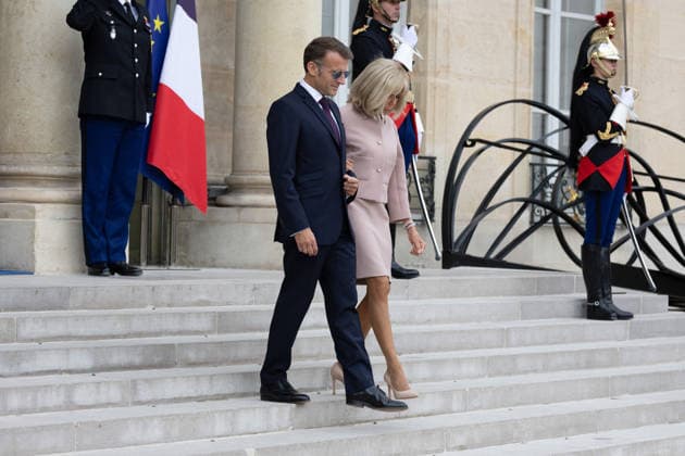 Grand Duke Guillaume and Grand Duchess Stephanie of Luxembourg received at Elysee French President Emmanuel Macron with sunglasses and his wife Brigitte Macron waiting arrival of Grand Duke Guillaume of Luxembourg and Grand Duchess Stephanie of Luxembourg before a meeting at Elysee Palace, Paris France on July 1 2026. Photo by Raphael Lafargue ABACAPRESS.COM Paris France  Copyright: xLafarguexRaphael ABACAx