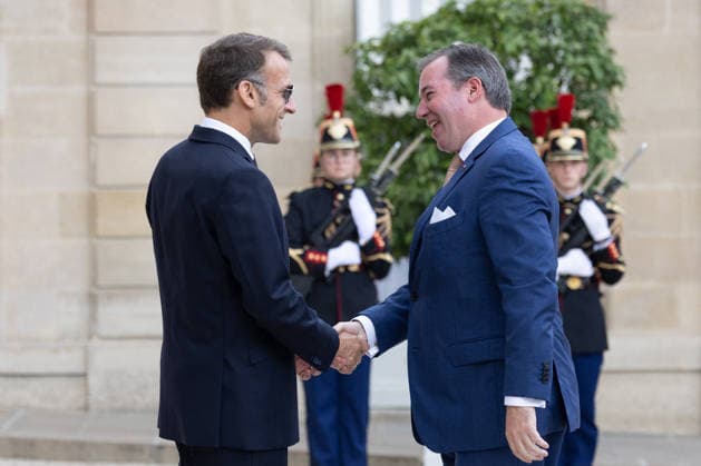 Grand Duke Guillaume and Grand Duchess Stephanie of Luxembourg received at Elysee French President Emmanuel Macron with sunglasses received Grand Duke Guillaume of Luxembourg as arriving before a meeting at Elysee Palace, Paris France on July 1 2026. Photo by Raphael Lafargue ABACAPRESS.COM Paris France  Copyright: xLafarguexRaphael ABACAx