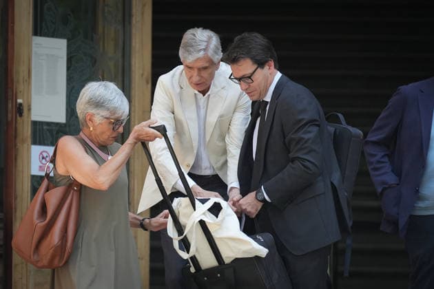 The trial of Vergés and Argimon for delaying COVID-19 vaccinations for national police officers and Civil Guard members continues. Josep Maria Argimon’s attorney, Olga Tubau, and former Health Minister Josep Maria Argimon, upon their arrival at the Barcelona Provincial Court on July 1, 2026, in Barcelona, Catalonia, Spain. The Barcelona Provincial Court has dropped the charge of violating workers’ rights against former Health Ministers of the Catalan Government, Alba Vergés (ERC) and Josep Maria Argimon (Junts), for allegedly delaying COVID-19 vaccinations for national police officers and Civil Guard members, a charge that could have carried prison sentences for each of them; however, it has upheld the charge of malfeasance, for which the  Copyright: xDavidxZorrakinox 7635679