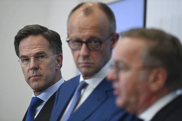 Merz, Rutte and Pistorius hold press conference in Berlin BERLIN, GERMANY - JULY 01: Following the meeting of the German cabinet at the Federal Ministry of Defence, German Chancellor Friedrich Merz (C), NATO Secretary General Mark Rutte (L), and German Defence Minister Boris Pistorius (R) hold a press conference in Berlin, Germany on July 01, 2026. Halil Sagirkaya Anadolu Berlin Germany. Editorial use only. Please get in touch for any other usage.  Copyright: x2026xAnadoluxHalilxSagirkayax