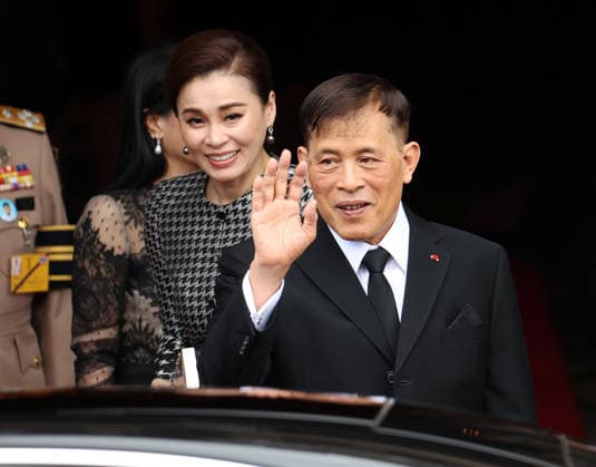 King Rama X of Thailand, Queen Suthida, and Princess Sirivannavari leaving hotel Le Meurice in Paris King Rama X of Thailand, Queen Suthida, and Princess Sirivannavari leaving hotel Le Meurice in Paris, France on July 1, 2026  Copyright: xDidierxFereyx