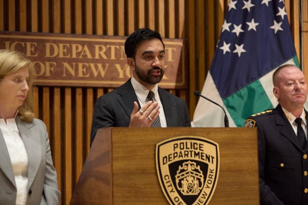 July 1, 2026, New York, New York, USA: New York City Mayor Zohran Mamdani takes questions from the press during a security briefing ahead of Sail 250 and Fourth of July events in New York City, U.S., July 1, 2026. New York USA  - ZUMAs237 20260701_aap_s237_021 Copyright: xMarkxJ.xSullivanx