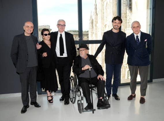 IPA86285190 - Milan, July 1, 2026: Inauguration of Joseph Kosuth’s permanent installation *Vedere le cose* at the Museo del Novecento. Pictured: Gianfranco Maraniello, Lia Rumma, Vincenzo Trione, Joseph Kosuth, Tommaso Sacchi, and Domenico Piraina  Copyright: xDuilioxPiaggesix xDuilioxPiaggesix 86285190