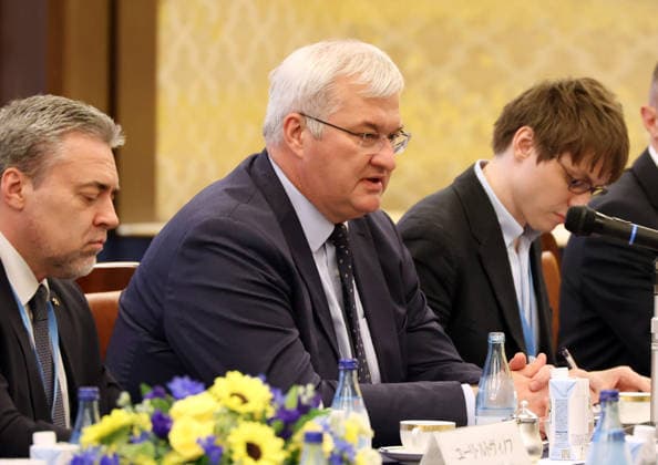 July 1, 2026, Tokyo, Japan - Ukrainian Foreign Minister Andrii Sybiha talks with his Japanese counterpart Toshimitsu Motegi at the Iikura guesthouse in Tokyo on Wednesday, July 1, 2026. Sybiha is on a three-day visit to Japan with the country s economy mission. (photo by Yoshio Tsunoda AFLO)  aflo_336506893