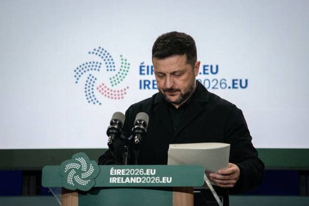 Dublin Hosts the EU Presidency at Dublin Castle DUBLIN, IRELAND JULY 1, 2026: Ukrainian President Volodymyr Zelensky attends the EU Presidency opening ceremony at Dublin Castle in Dublin, Ireland, on July 1, 2026. Ireland hosted the ceremony for the eighth time, with Taoiseach Micheal Martin, Simon Harris, politicians and high-level guests attending discussions on Ireland™s role in guiding negotiations and brokering agreements between EU member states. Dublin Ireland Copyright: x xNadiaxCaimix xJNAxPressx