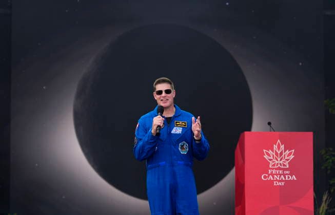 July 1, 2026, Ottawa, On, CANADA: Canadian Space Agency Astronaut Jeremy Hansen delivers remarks during the Canada Day National noon ceremony at LeBreton Flats in Ottawa, on Wednesday, July 1, 2026. Ottawa CANADA  - ZUMAc35_ 20260701_zaf_c35_142 Copyright: xJustinxTangx