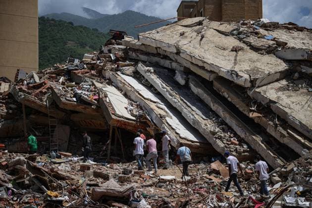 Coastal neighborhoods left in ruins after Venezuela earthquakes LA GUAIRA, VENEZUELA - JULY 2: A view of widespread destruction in the Caraballeda and Caribe coastal neighborhoods of La Guaira, Venezuela, following the recent earthquakes on July 2, 2026. Among the areas hardest hit by the earthquakes, the popular seaside neighborhoods of Caraballeda and Caribe were left in ruins, with extensive damage visible across the affected communities. Cem Tekkesinoglu Anadolu La Guaira Venezuela. Editorial use only. Please get in touch for any other usage.  Copyright: x2026xAnadoluxCemxTekkesinoglux