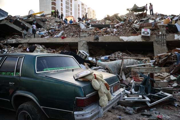 Coastal neighborhoods left in ruins after Venezuela earthquakes LA GUAIRA, VENEZUELA - JULY 2: A view of widespread destruction in the Caraballeda and Caribe coastal neighborhoods of La Guaira, Venezuela, following the recent earthquakes on July 2, 2026. Among the areas hardest hit by the earthquakes, the popular seaside neighborhoods of Caraballeda and Caribe were left in ruins, with extensive damage visible across the affected communities. Cem Tekkesinoglu Anadolu La Guaira Venezuela. Editorial use only. Please get in touch for any other usage.  Copyright: x2026xAnadoluxCemxTekkesinoglux