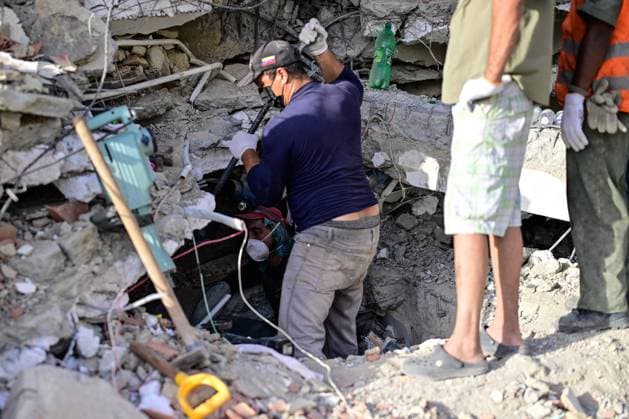 Devastation in La Guaira s coastal neighborhoods after Venezuela earthquakes LA GUAIRA, VENEZUELA - JULY 2: A general view shows the popular coastal neighborhoods of Carabellada and Caribe, once favorites among vacationers, turned into piles of rubble in La Guaira, the city most affected by the earthquakes in Venezuela, revealing the true horror of the disaster on July 2, 2026. Cem Tekkesinoglu Anadolu La Guaira Venezuela. Editorial use only. Please get in touch for any other usage.  Copyright: x2026xAnadoluxCemxTekkesinoglux