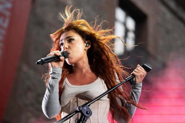 July 1, 2026, Madrid, Madrid, Spain: Singer Violeta Hodar seen performing during the MADO 2026 Festival in the Plaza de las Reinas Madrid Spain - ZUMAs197 20260701_aaa_s197_215 Copyright: xAtilanoxGarciax