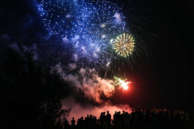 Canada Day Fireworks in Toronto TORONTO, CANADA - JULY 1 : Fireworks light up the sky during the Canada Day celebrations at Ashbridges Bay Park in Toronto, Canada on July 1, 2026. Mert Alper Dervis Anadolu Ontario Canada. Editorial use only. Please get in touch for any other usage.  Copyright: x2026xAnadoluxMertxAlperxDervisx