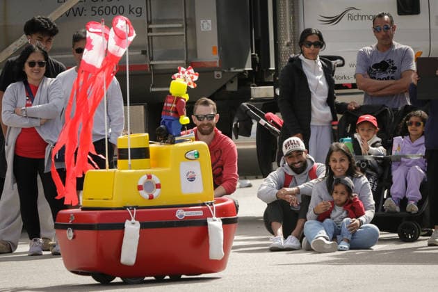 (260702) -- RICHMOND, July 2, 2026 -- A remote-controlled float rolls along the parade route during the Canada Day Parade in Richmond, British Columbia, Canada, on July 1, 2026. (Photo by Xinhua) CANADA-RICHMOND-CANADA DAY-PARADE LiangxSen 