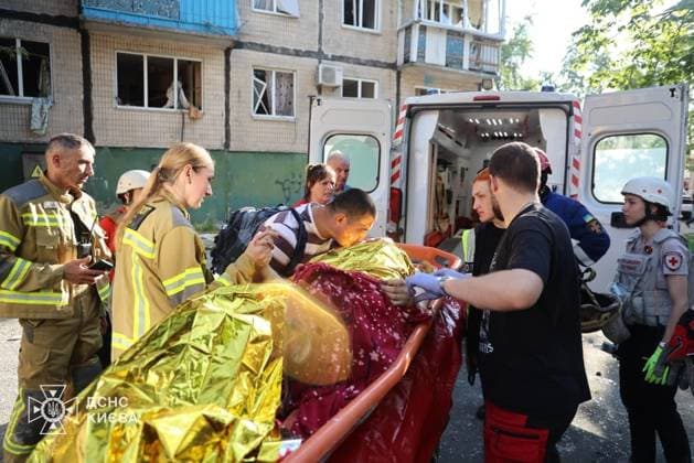 Ukraine says Russian attack kills 13 in capital Kyiv KYIV, UKRAINE - JULY 2: (----EDITORIAL USE ONLY - MANDATORY CREDIT - UKRAINIAN STATE EMERGENCY SERVICE HANDOUT - NO MARKETING NO ADVERTISING CAMPAIGNS - DISTRIBUTED AS A SERVICE TO CLIENTS----) Injured civilians are brought to hospital following a Russian attack on Kyiv s Darnytskyi district, Ukraine on July 2, 2026. As a result of the attack 13 people were killed and more than 30 others were injured. State Emergency Service of Ukraine Anadolu Kyiv Ukraine. Editorial use only. Please get in touch for any other usage.  Copyright: x2026xAnadoluxStatexEmergencyxServicexofxUkrainex