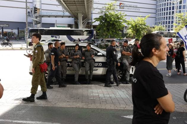 Demonstration Marks 1,000 Days Since October 7 Attack in Tel Aviv TEL AVIV, ISRAEL JULY 2, 2026: Protesters gather outside the Kirya military headquarters in Tel Aviv, Israel, on July 2, 2026, during a demonstration marking 1,000 days since the October 7, 2023 attack. The event was attended by relatives of victims killed in the attack and family members of hostages. Tel Aviv Israel Copyright: x xHilelxbenxorx xJNAxPressx