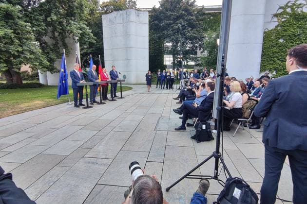 Berlin, Deutschland, 02.07.2026: Bundeskanzleramt: Pressekonferenz nach Koalitionsausschuss: L-R: Bayerns Ministerpräsident Markus Söder (CSU), Bundeskanzler Friedrich Merz (CDU), Bundesministerin für Arbeit und Soziales Bärbel Bas (SPD), Bundesminister der Finanzen Lars Klingbeil (SPD) *** Berlin, Germany, July 2, 2026, Federal Chancellery: Press conference following the coalition committee meeting. From left to right: Markus Söder, Minister-President of Bavaria (CSU); Federal Chancellor Friedrich Merz (CDU); Federal Minister of Labor and Social Affairs Bärbel Bas (SPD); Federal Minister of Finance Lars Klingbeil (SPD) Copyright: xdtsxNachrichtenagenturx dts_125994