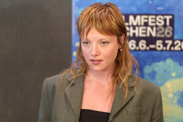 Jella Haase bei der Premiere des Kinofilms Gentle Monster auf dem 43. Filmfest München 2026 im Rio Filmpalast. München, 01.07.2026 *** Jella Haase at the premiere of the feature film *Gentle Monster* at the 43rd Munich Film Festival in 2026 at the Rio Filmpalast in Munich, July 1, 2026 Foto:xN.xKolinzx xFuturexImagex monster_6702