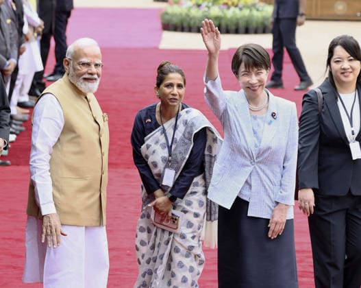 Japan-India summit Japanese Prime Minister Sanae Takaichi (2nd from R) and Indian Prime Minister Narendra Modi (far L) attend a welcome ceremony in New Delhi on July 2, 2026. (Pool photo)  A14AA0005621222P