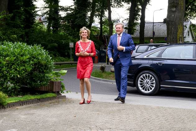 AUSTERLITZ, The Netherlands, 2026-07-02 09:56:43 AUSTERLITZ, 02-07-2026, Utrechtse Heuvelrug King Willem Alexander pays a visit to Austerlitz, situated amidst the forests on the Utrechtse Heuvelrug. The focus is on combating wildfires, the self-reliance of residents in this regard, and preventive measures taken at local, regional, and national levels. PHOTO: NLBeeld Patrick van Emst Credit: NL Beeld Patrick van Emst  Copyright: xx x
