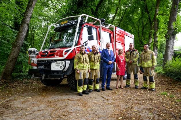 AUSTERLITZ, The Netherlands, 2026-07-02 10:16:05 AUSTERLITZ, 02-07-2026, Utrechtse Heuvelrug King Willem Alexander pays a visit to Austerlitz, situated amidst the forests on the Utrechtse Heuvelrug. The focus is on combating wildfires, the self-reliance of residents in this regard, and preventive measures taken at local, regional, and national levels. PHOTO: NLBeeld Patrick van Emst Credit: NL Beeld Patrick van Emst  Copyright: xx x