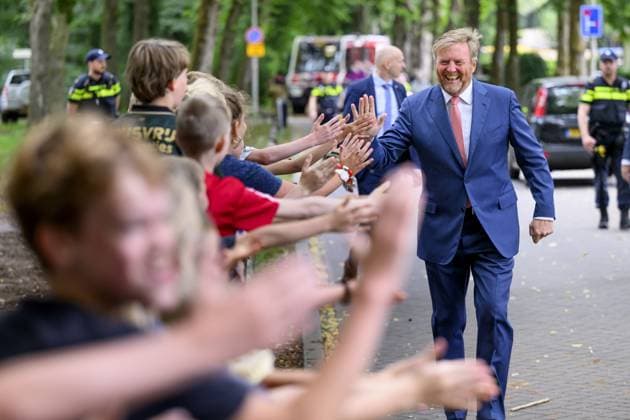 AUSTERLITZ, The Netherlands, 2026-07-02 10:16:31 AUSTERLITZ, 02-07-2026, Utrechtse Heuvelrug King Willem Alexander pays a visit to Austerlitz, situated amidst the forests on the Utrechtse Heuvelrug. The focus is on combating wildfires, the self-reliance of residents in this regard, and preventive measures taken at local, regional, and national levels. PHOTO: NLBeeld Patrick van Emst Credit: NL Beeld Patrick van Emst  Copyright: xx x