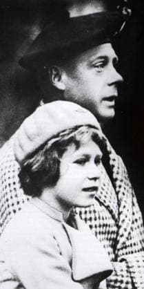 RECORD DATE NOT STATED Prince of Wales (later King Edward VIII) with his niece Princess Elizabeth Prince of Wales (later King Edward VIII) with his niece Princess Elizabeth circa 1935. Elizabeth became Queen Elizabeth II in 1952 Editorial use only. All other uses to be cleared with the copyright owner (World History Archive), in advance., WHA_158_0748.jpg, Prince of Wales; King Edward VIII; Princess Elizabeth; Queen Elizabeth II; 1935; royal family; British monarchy; historical photo; uncle and niece; family portrait; British royalty; vintage; black and white; aristocracy; British history; royal relatives; royal siblings; British princess; future queen; royal succession; royal lineage; British crown; royal heritage; British monarchy history Copyright: xRobxWelhamx xWorldxHistoryxArchivex
